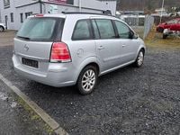 Gebraucht Opel Zafira Edition 150 PS (110 kW) 2005 Silber Van / Kleinbus
