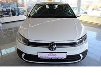 Gebraucht VW Polo Life 95 PS (69 kW) 2023 Weiß Kleinwagen