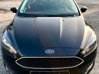 Gebraucht Ford Focus Titanium 125 PS (91 kW) 2015 Schwarz Kombi