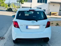 Gebraucht Toyota Yaris 69 PS (50 kW) 2016 Weiß Kleinwagen