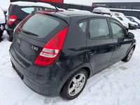 Gebraucht Hyundai i30 Edition+ 109 PS (80 kW) 2010 Schwarz Limousine