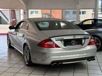 Gebraucht Mercedes CLS63 AMG AMG 514 PS (378 kW) 2006 Iridiumsilber  metalliclack Coupé