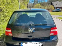 Gebraucht VW Golf IV 75 PS (55 kW) 2002 Schwarz Kleinwagen