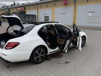 Gebraucht Mercedes E220 194 PS (142 kW) 2019 Weiß Limousine