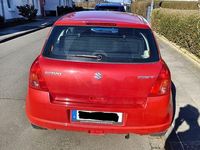 Gebraucht Suzuki Swift Club 92 PS (67 kW) 2006 Rot Kleinwagen