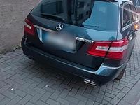 Gebraucht Mercedes E350 265 PS (194 kW) 2013 Grau Kombi