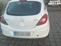 Gebraucht Opel Corsa 61 PS (44 kW) 2010 Weiß Kleinwagen