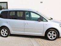 Gebraucht VW Touran Match 105 PS (77 kW) 2012 Silber Van / Kleinbus