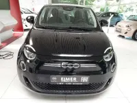 Gebraucht Fiat 500e Action 69 kW (95 PS) 2022 Colore esterno (onyx schwarz) Limousine