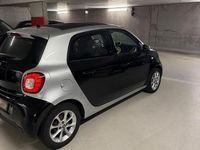 Gebraucht Smart ForFour 71 PS (52 kW) 2014 Schwarz Kleinwagen
