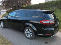 Gebraucht Ford Mondeo Champions Edition 140 PS (102 kW) 2012 Schwarz Kombi