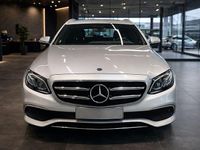 Gebraucht Mercedes E220 194 PS (142 kW) 2020 Silber Kombi