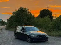 Gebraucht BMW 320 Basis 163 PS (119 kW) 2006 Schwarz Kombi