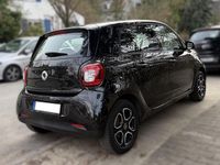 Gebraucht Smart ForFour 71 PS (52 kW) 2019 Schwarz Kleinwagen