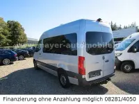 Używany Mercedes Sprinter 179 KM (131 kW) 2020 Srebrny Van