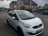 Gebraucht Kia Venga FIFA World Cup Edition 125 PS (91 kW) 2014 Weiß Kleinwagen