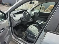 Gebraucht Renault Scénic II 135 PS (99 kW) 2004 Silber Van / Kleinbus