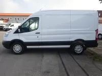 Gebraucht Ford Transit Trend 131 PS (96 kW) 2017 Frostweiß Van / Kleinbus