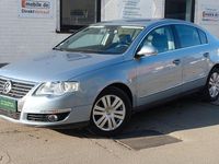 Gebraucht VW Passat Highline 140 PS (102 kW) 2005 Blau Limousine
