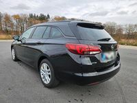 Gebraucht Opel Astra 136 PS (100 kW) 2018 Schwarz Kombi