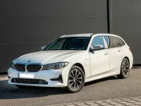 Gebraucht BMW 330e Advantage 292 PS (214 kW) 2021 Weiß Kombi