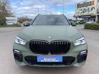 gebraucht BMW X5 xDrive 3.0d M Sport (MILITARY-GRÜN-MATT-FOLIE)