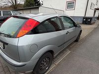 Gebraucht Ford Focus 75 PS (55 kW) 2003 Grau Limousine
