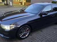 Gebraucht BMW 520 Shadowline 190 PS (139 kW) 2018 Grau Limousine