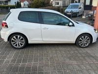 Gebraucht VW Golf VII 120 PS (88 kW) 2017 Weiß Kleinwagen
