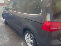 Gebraucht VW Sharan Life 140 PS (102 kW) 2013 Grau Van / Kleinbus