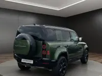 Gebraucht Land Rover Defender SE Dynamic 249 PS (183 kW) 2026 Grün SUV