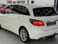 Gebraucht Mercedes B200 Urban 156 PS (114 kW) 2016 Weiß Kleinwagen