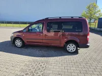 Second-hand VW Caddy Maxi Trendline 102 CP (75 kW) 2013 Roșu Monovolum