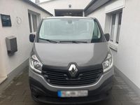 Gebraucht Renault Trafic 2017 Grau Van / Kleinbus