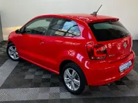 Gebraucht VW Polo Life 90 PS (66 kW) 2014 Rot Kleinwagen