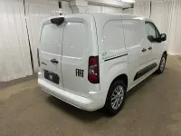 Neu Fiat Doblò 131 PS (96 kW) 2026 Weiß Van / Kleinbus