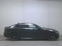 Gebraucht Jaguar XE R-Dynamic 250 PS (183 kW) 2022 Santorini black Limousine