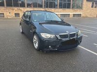 Gebraucht BMW 320 150 PS (110 kW) 2005 Schwarz Limousine