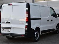 Gebraucht Renault Trafic Komfort 145 PS (106 kW) 2020 Weiß Van / Kleinbus