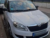 Gebraucht Skoda Fabia Cool Edition 60 PS (44 kW) 2014 Weiß Kleinwagen