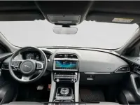Gebraucht Jaguar F-Pace R-Sport 179 PS (131 kW) 2019 Grau SUV