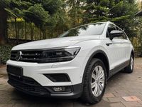 Gebraucht VW Tiguan Allspace IQ Drive 150 PS (110 kW) 2019 Weiß SUV