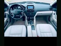 Gebraucht Mercedes C200 184 PS (135 kW) 2008 Schwarz Limousine