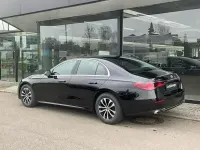 Gebraucht Mercedes E220 Avantgarde 197 PS (144 kW) 2026 Schwarz Limousine
