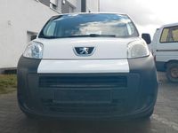 Gebraucht Peugeot TePee Basis 75 PS (55 kW) 2012 Weiß Van / Kleinbus