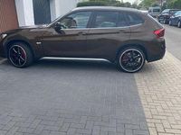 Gebraucht BMW X1 258 PS (189 kW) 2009 Braun SUV