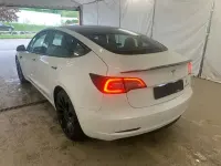 Käytetty Tesla Model 3 Performance 461 kW (627 HP) 2022 Valkoinen Sedan