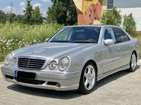 Gebraucht Mercedes E320 Avantgarde 224 PS (164 kW) 2000 Silber Limousine