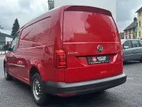 Gebraucht VW Caddy 102 PS (75 kW) 2018 Rot Van / Kleinbus