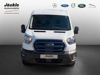 Gebraucht Ford Transit Trend 135 kW (184 PS) 2023 Frostweiß Van / Kleinbus
